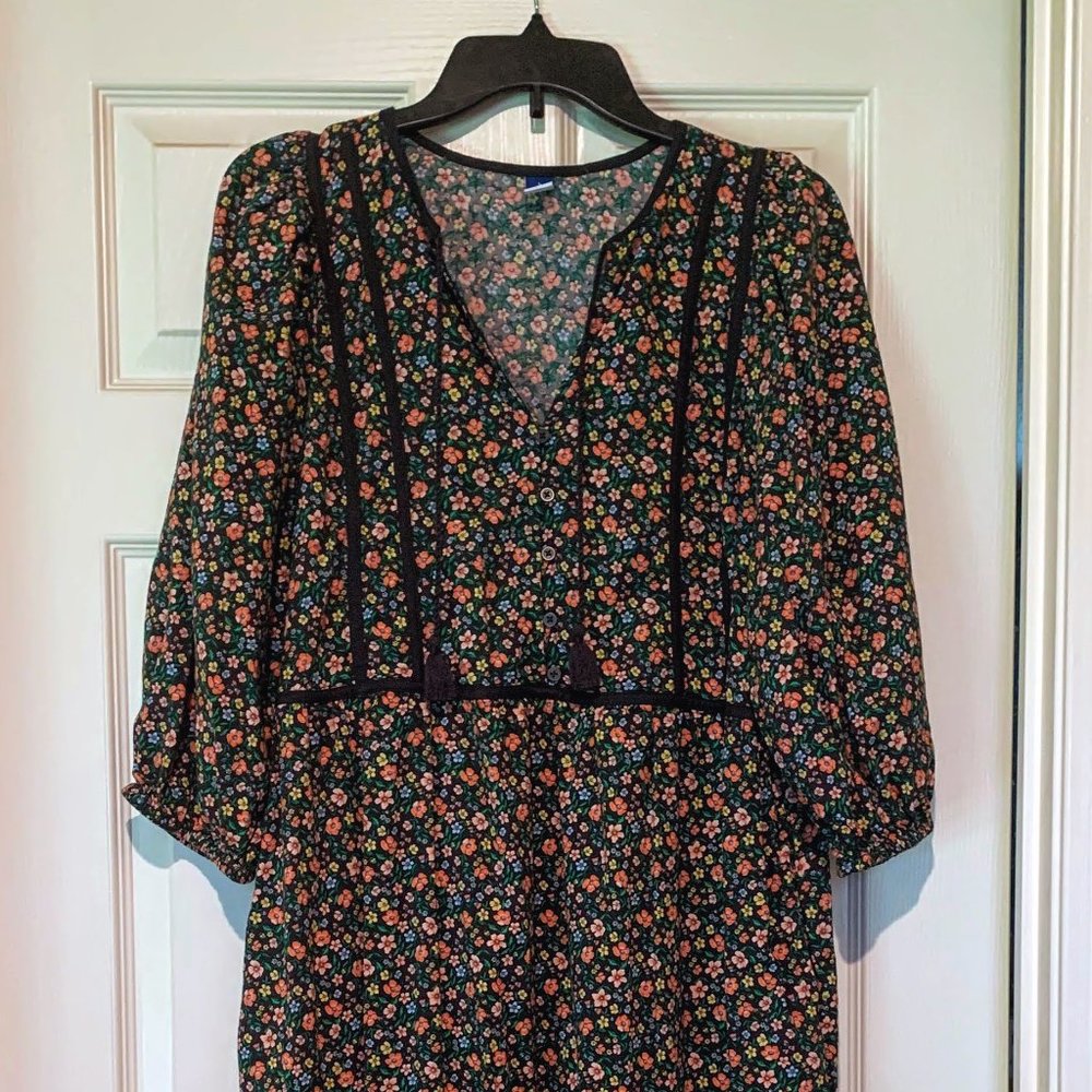 Old Navy Dress - size L